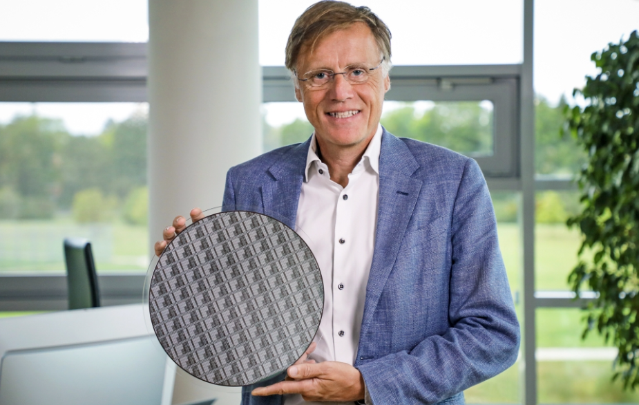 Infineon dezvăluie primul Wafer Power GaN de 300 mm din lume